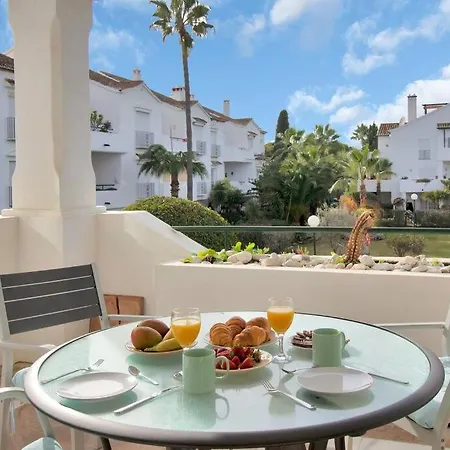 En Complejo Con Piscina Climatizada - El Presidente 234