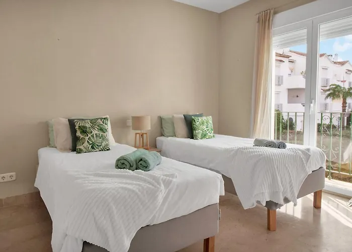 דירה En Complejo Con Piscina Climatizada - El Presidente 234 אסטפונה