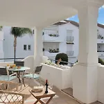 En Complejo Con Piscina Climatizada - El Presidente 234