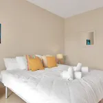 En Complejo Con Piscina Climatizada - El Presidente 234 *