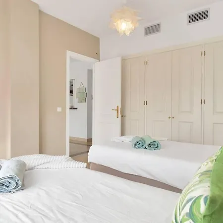 Apartmán En Complejo Con Piscina Climatizada - El Presidente 234