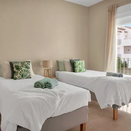 Apartmán En Complejo Con Piscina Climatizada - El Presidente 234 Estepona
