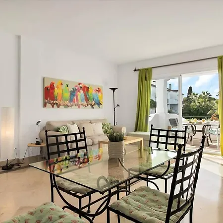 En Complejo Con Piscina Climatizada - El Presidente 234 Estepona